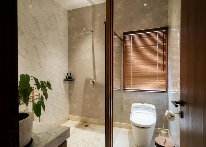 Luxury 3br With Sauna, Ice Bath & Rooftop Sunset Lounge In Villa Uluwatu